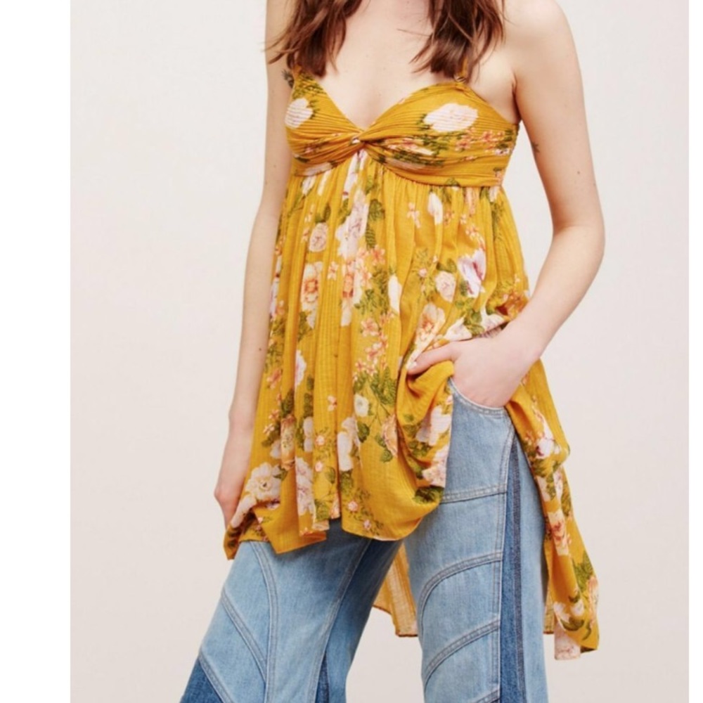 NWOT. ** FIRM PRICE**Free people floral tunic